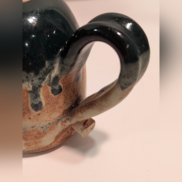 Salt and Pepper Shakers Renaissance Medieval Hand Made Pottery. - Picture 10 of 11